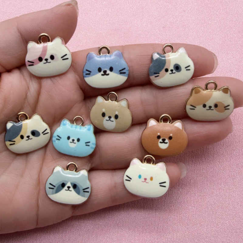 Gaming Accessories Gifts - 12 Stück bedruckte Katzenkopf-Anhänger aus Legierung