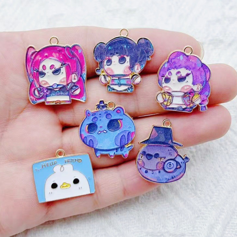 10 Stück Cartoon-Anime-Anhänge – Gaming Accessories Gifts Bewertung und Preis