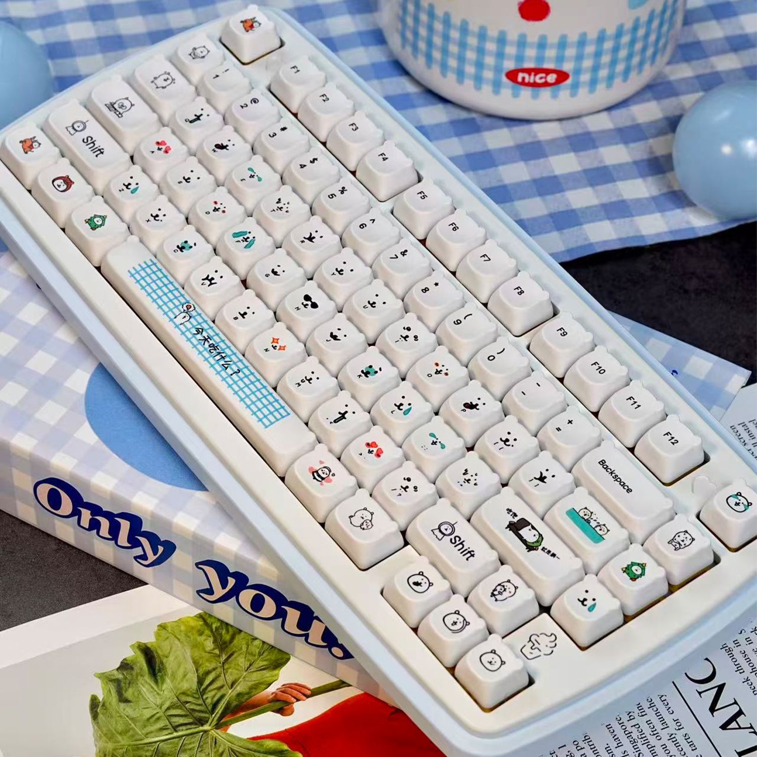 Kawaii Cartoon Joke Bear PBT-T – Gaming Accessories Kawaii Bewertung und Preis
